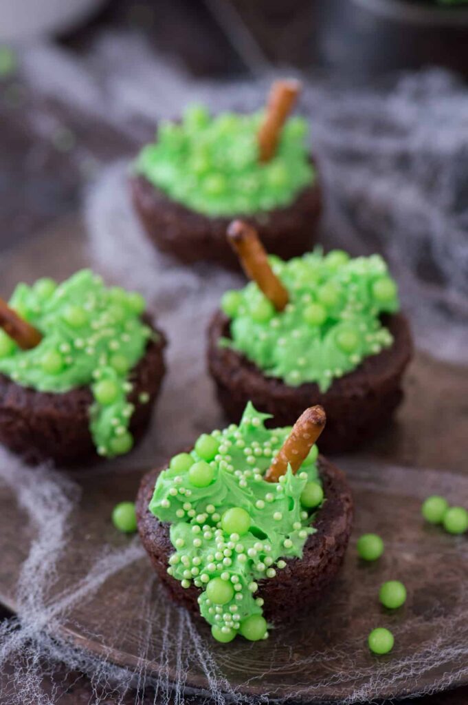 Bubbling Witches Cauldron Brownies